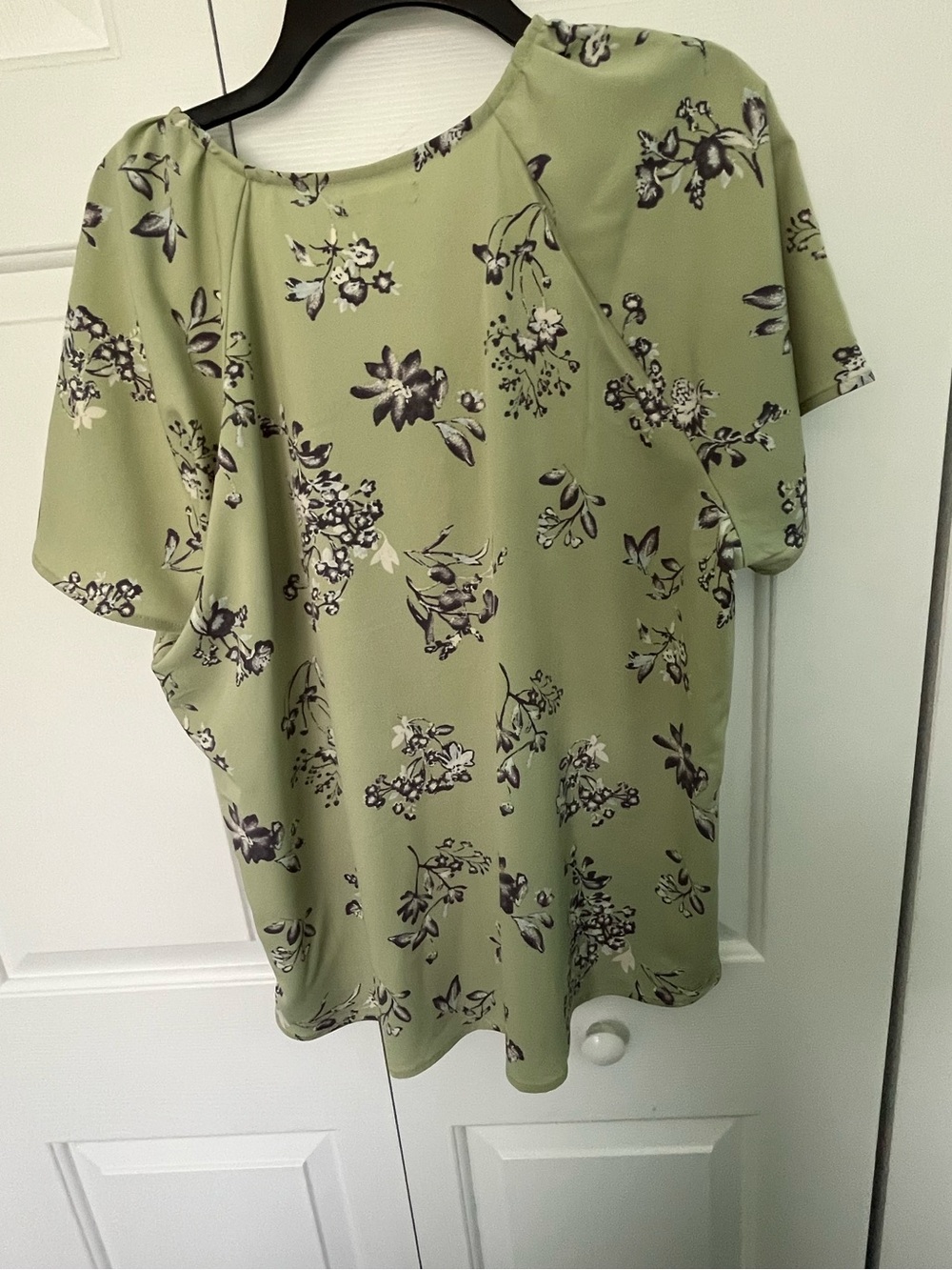 Maurices Light Green Floral Blouse with Purple Accents - Picture 2 of 5